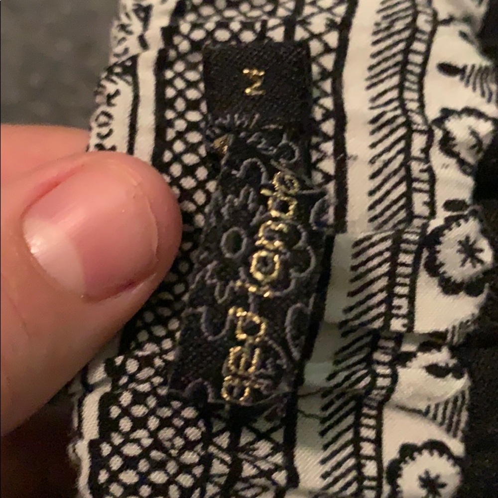Skirt - Picture 4 of 4